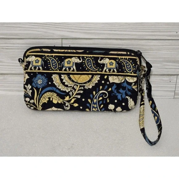 Vera Bradley Ellie Blue Elephant Pattern Wristlet Wallet Retired - Picture 2 of 3
